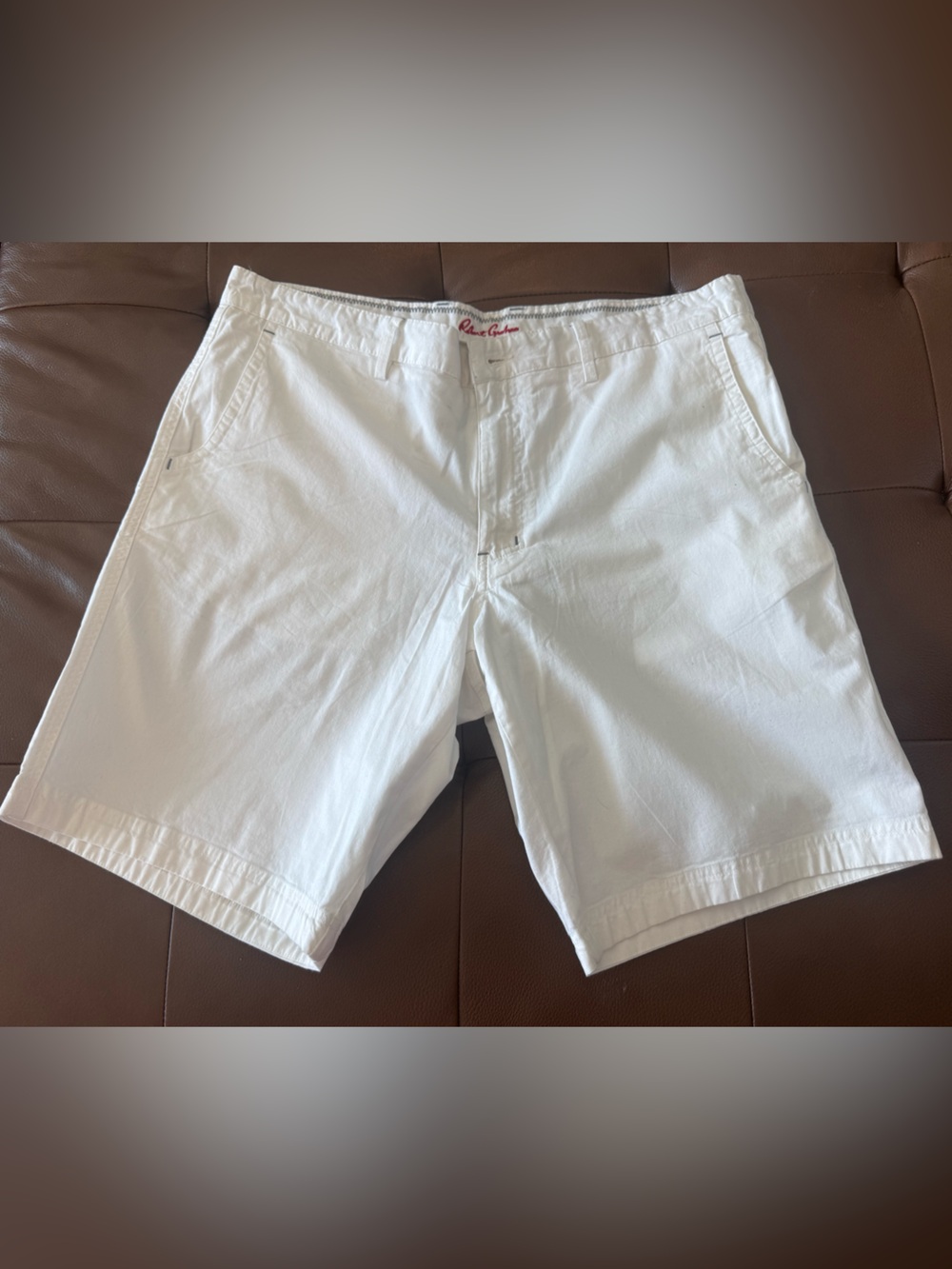 Robert Graham White Flat Front Men’s Shorts